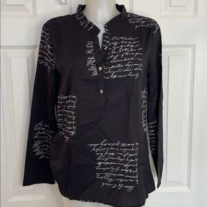 SCRIPT MANDARIN COLLAR LONG SLEEVE 1/4 BUTTON LIGHT WEIGHT TOP BLOUSE SZ L